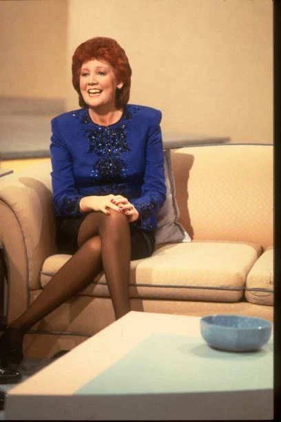 Television Presenter And Singer Cilla Black 1989 OLD TV PHOTO 1