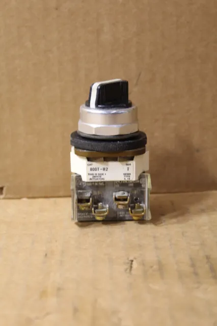 Allen-Bradley 800T-H2 Selector Switch