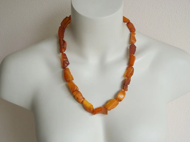 Collier En Ambre Naturel Butterscotch - Caramel Et Blanc - 30,5 G / 61,5 Cm - Occasion