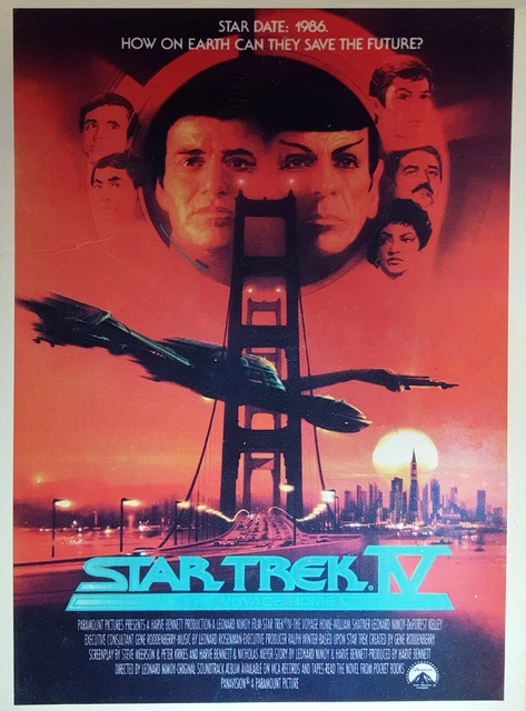 Star Trek IV The Voyage Home vintage 1986 postcard - Klingon Bird of Prey / Crew