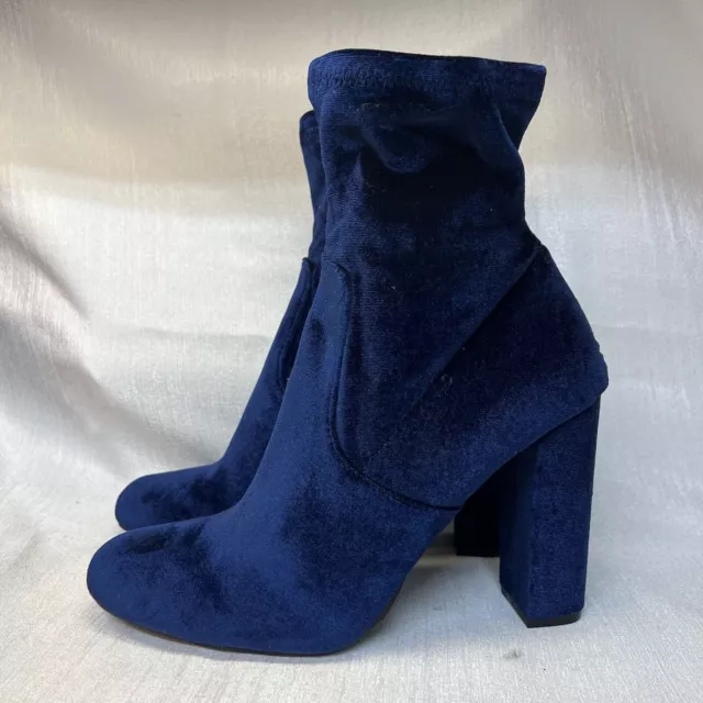 Steve Madden Women’s 10 M Blue Velvet Chunky Heel Edit Ankle Boots Booties