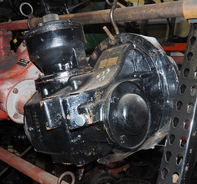 MACK CRD92 FRONT Axle Differential Gear Carrier 5.73 Ratio NORS OEM W