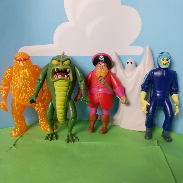 SCOOBY DOO 5& Villains 5 Figures Redbeard Ghost Beast 10,000 Volt ...