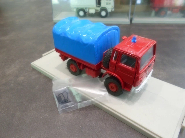 Camion Renault TRM Sapeurs pompiers rouge CEF REPLEX 1/43 eme - Collection