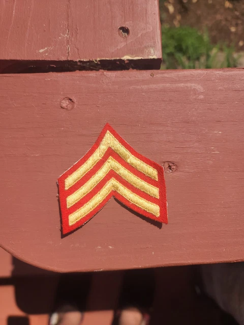 Original  WW2 USMC WR Marine Corps Women's SGT Chevron
