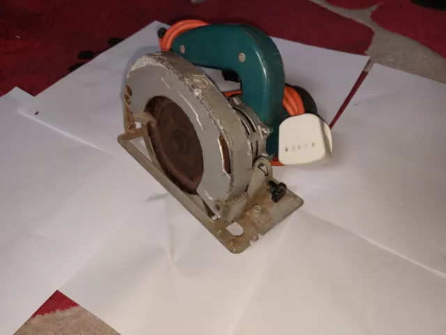 Black And Decker Mini Circular Saw. UK Buyers Only
