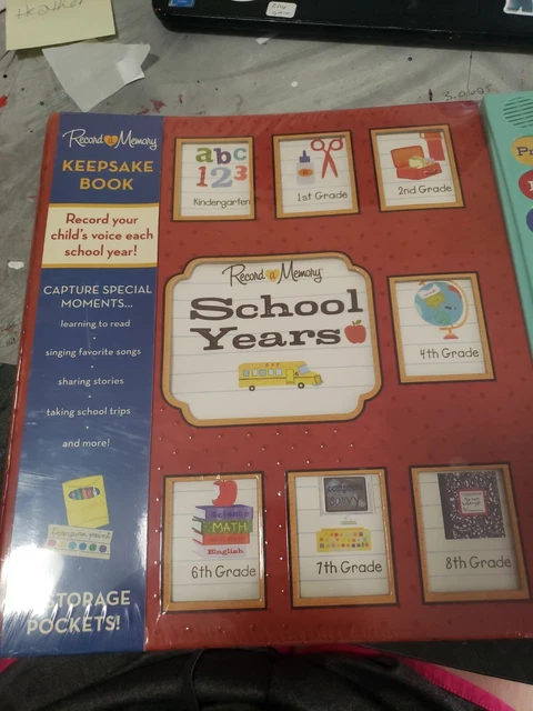 ¡NUEVO! Libro de recuerdo Record A con grabadora de voz - años escolares