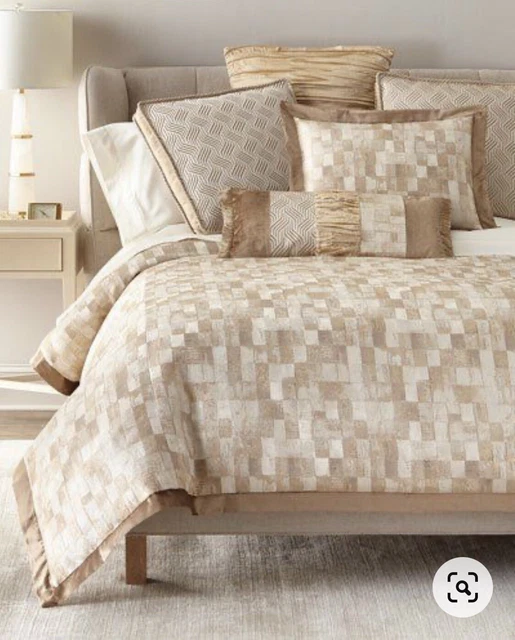 DIAN AUSTIN COUTURE Queen Duvet Cover From Neiman Marcus Orig. $800 DIAN AUSTIN COUTURE Queen Duvet Cover From Neiman Marcus Orig. $800