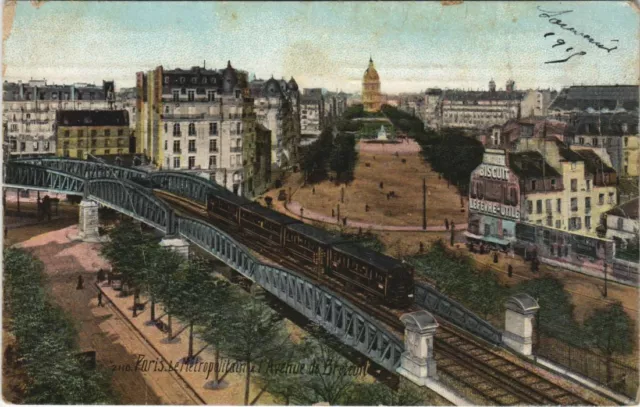 CPA PARIS 7e Le Métropolitaine Avenue de Breteuil (923344)