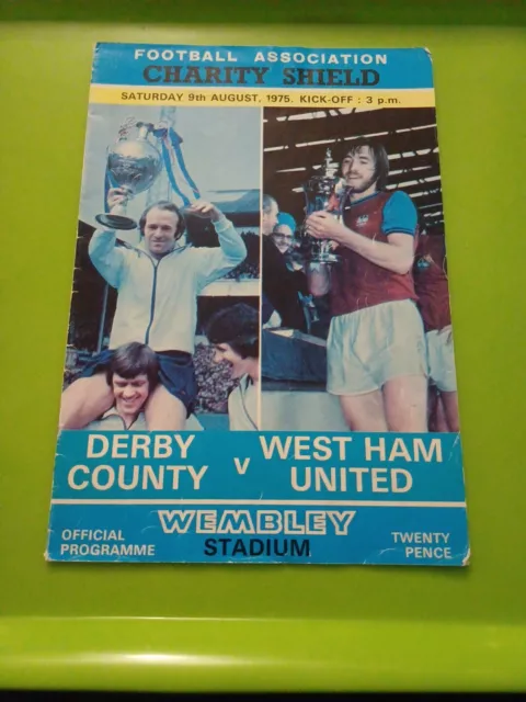 1975 Charity Shield Football Programme.  Derby V WHU.  9.8.1975