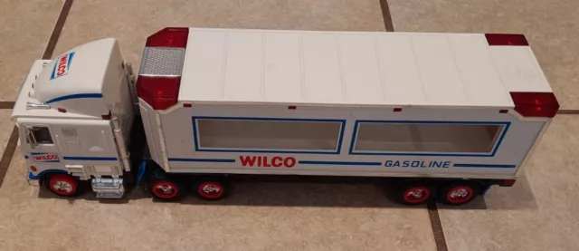 1998 WILCO (HESS) Tractor Trailer TRUCK w/LIGHTS