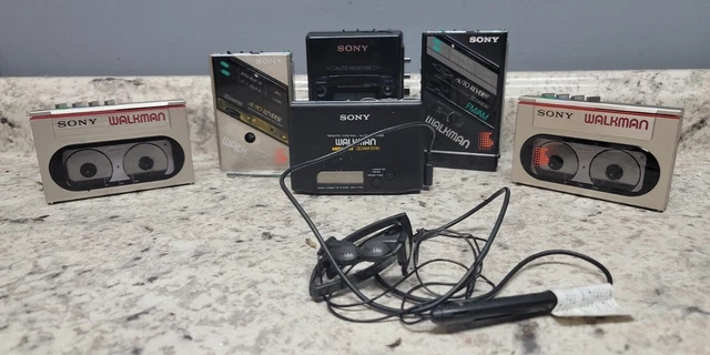 LOT OF 6 Vintage SONY WALKMANS FOR PARTS 2 WM-10, WM F-100II, WM F-100, WM-F701C LOT OF 6 Vintage SONY WALKMANS FOR PARTS 2 WM-10, WM F-100II, WM F-100, WM-F701C