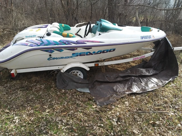 Sea Doo Boat Trailer and Challenger Hull, nice trailer and good hull, bad seats
