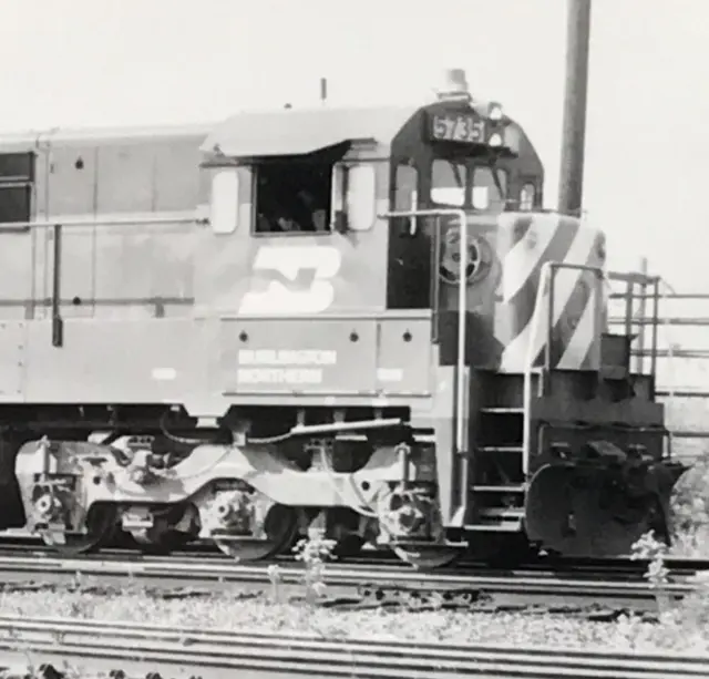 Burlington Northern Railroad BN #5735 U33C Locomotive Train B&W Photo Aurora IL