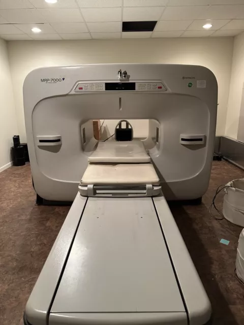 MRI machine Hitachi MRP-7000
