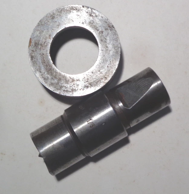 Whitney Industrial 1 1/8" Round Sheet Steel Hole Punch & Die Set 28XX 1" shaft