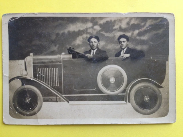CARTE PHOTO MONTAGE vers 1910 AUTOMOBILE VOITURE CAR