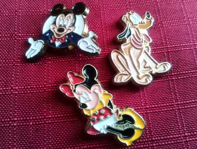 Pins lot De 3 Pins BD Dessin Animé Walt Disney Mickey Mouse, Mimi, Plutôt