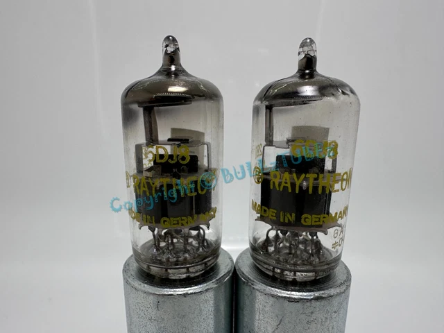 Tube électronique Philips ECC88 / 6DJ8 Double Triode - NOS