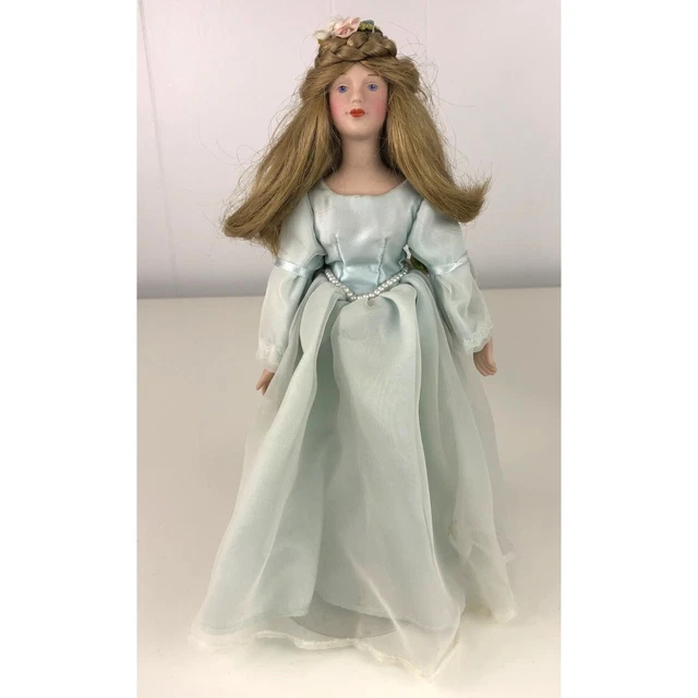Avon Fairy Tale Doll Collection - 1984 Cinderella 9-1/2" Tall - W/ Original Box