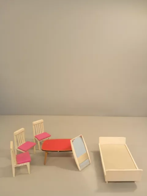 Crailsheimer Puppenmöbel | Spiegel Tisch Bettgestell 3 Stühle | Gebraucht #W17