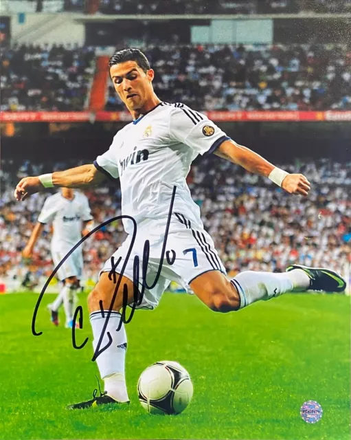 #7 Cristiano Ronaldo AUTOGRAPH 8x10 w/ *COA* CERTIFIED HAND SIGNED