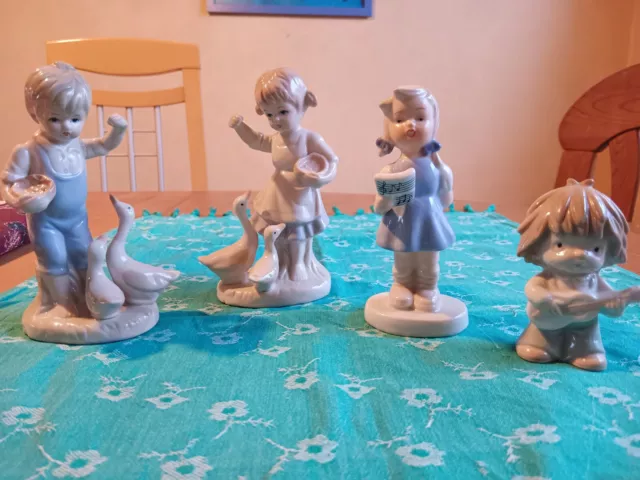deko figuren keramik,  Gänse-Mädchen, Gänse-Junge, ca. 15 cm, weiß, zart blau