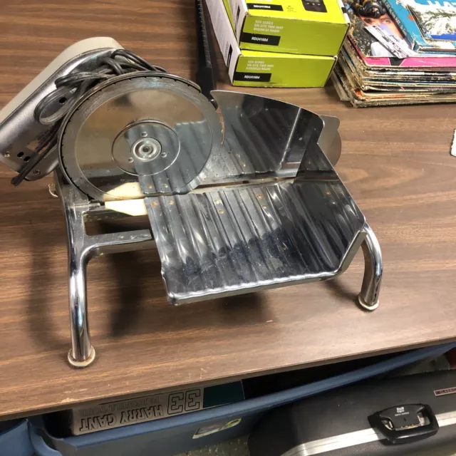 VINTAGE RIVAL CHROME Electric Home FOOD SLICER Model 1101E/3 250W 120V