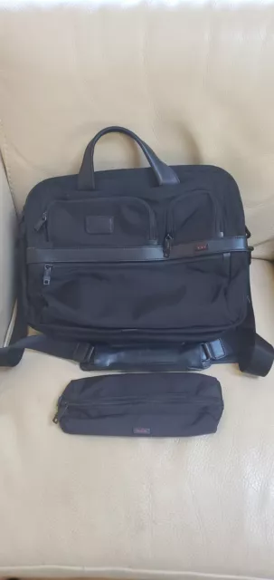 Tumi Alpha 2 Expandable Briefcase Laptop Bag Ballistic Nylon 26141D2