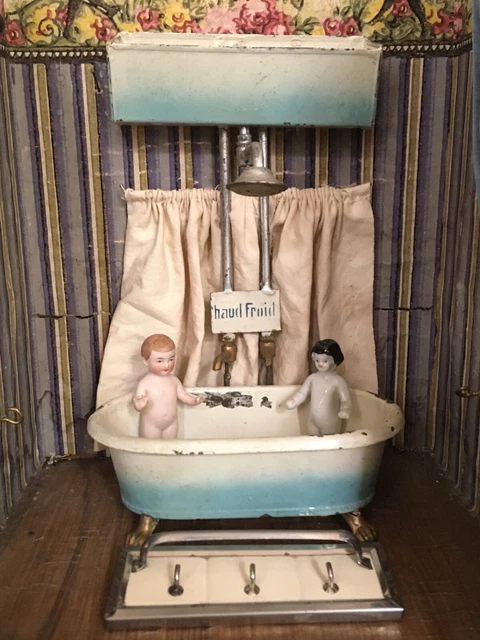Lot de poupées bébés piano vintage et têtes de poupées en porcelaine - Canada