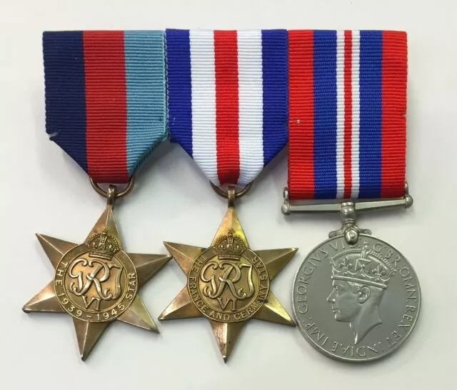 Royal Air Force Medal Display Case (WW2). Black Frame 2