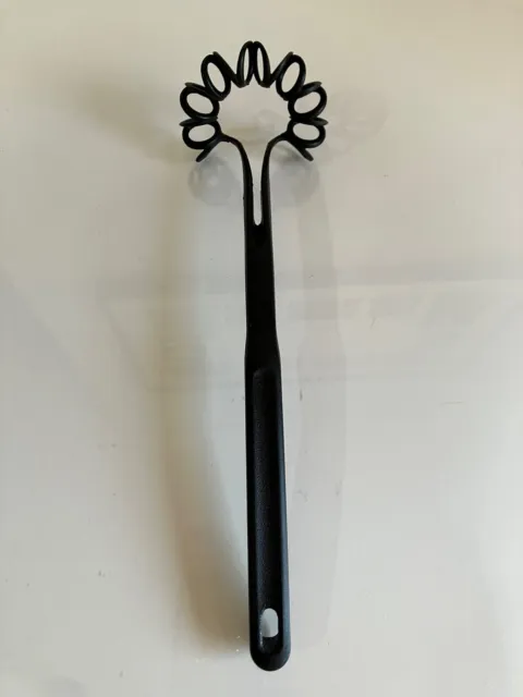 THE PAMPERED CHEF Black Nylon Plastic 10 1/2 Spiral Whisk #2330 $16.00 -  PicClick