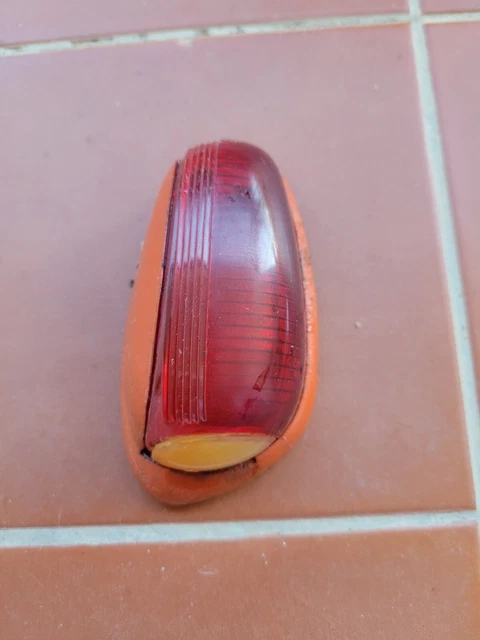 Cabochon Latéral Rouge Clignotant Citroën 2CV - Modèle SEIMA 413 - Pièce D'occasion Pour AZA AZAM AZU