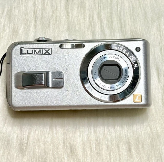 PANASONIC LUMIX DMC-LS2 Silver Digital Camera $111.48