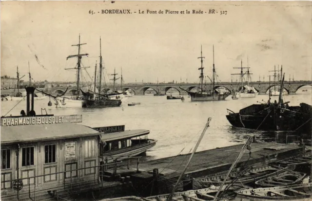 CPA BORDEAUX - Le Pont de Pierre et la Rade (65553)