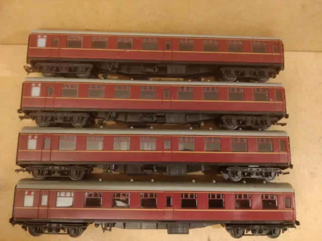 Rake of 4 BR / LMS mk1 - 00 gauge coaches