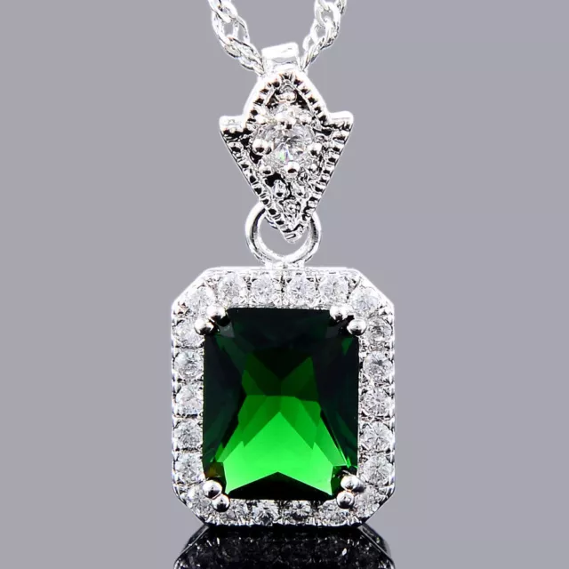 Magnifique Chaîne En Argent Vert Émeraude Du 2 Carat Et Zircone Origine Brésil 2