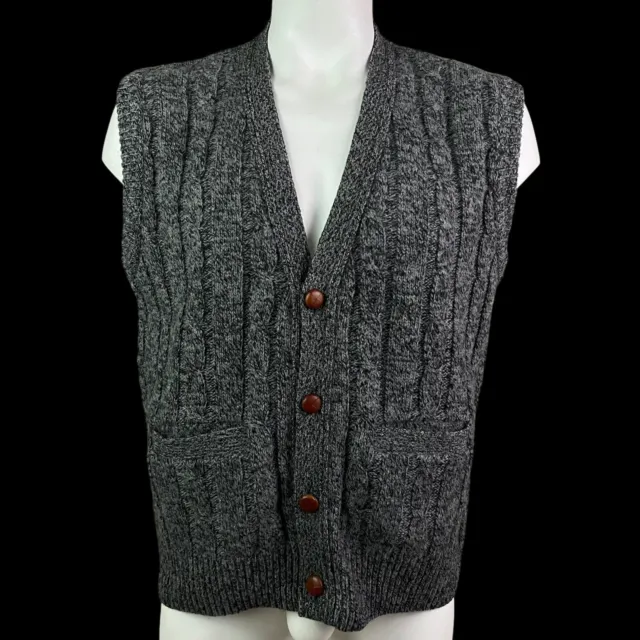 Vintage Eddie Bauer Men’s XL Wool Cable Knit Sweater Vest Button Up Pockets