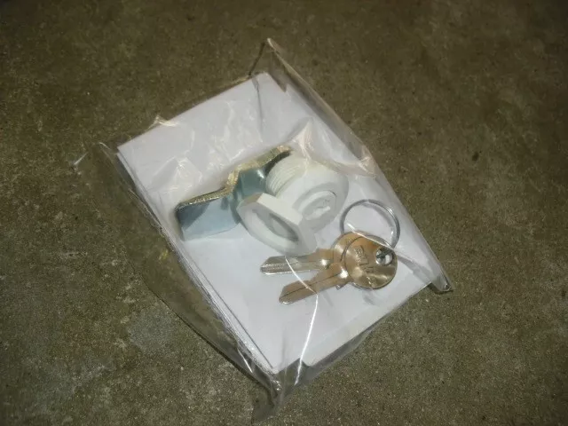 New Viega ProRadiant 15217 Lock and Key for Manifold Cabinet