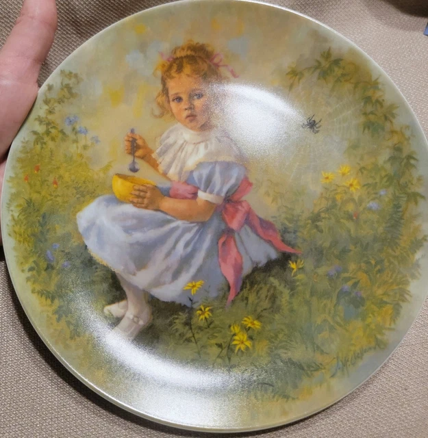"Little Miss Muffet "Mary Mary Mother Goose Series #3 Plate 1981 McClelland Reco