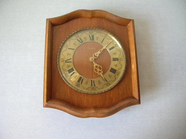 Pendule - Union - Bois - Milieu du XXe siècle