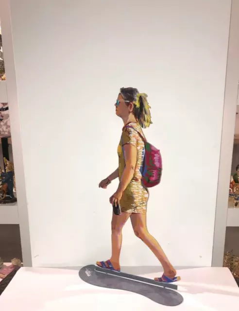 Escultura Pop art Metal "Red Bag Walker" de DAVID GERSTEIN