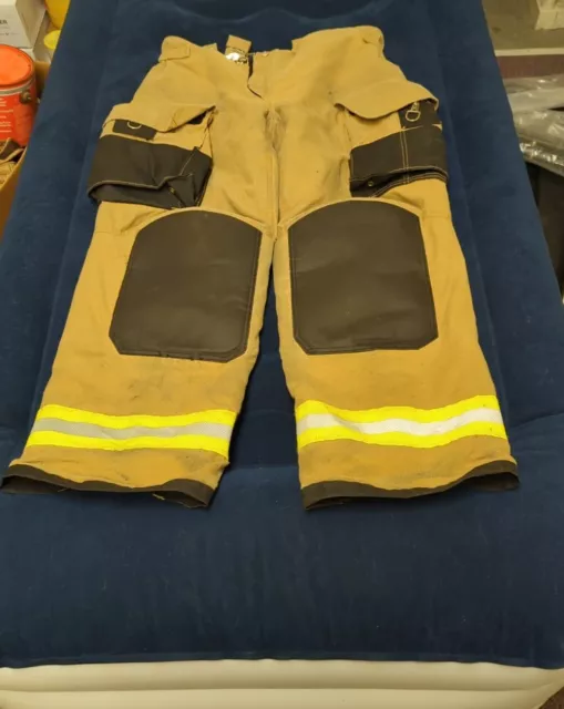 Janesville Lion Firefighter Fireman Pants Turnout Bunker Gear Size 40 X 33 2013