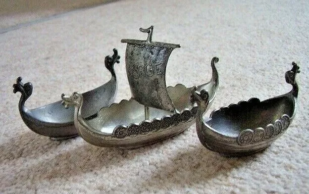 Norge Viking Boat Shaped Dish Metal Norway miniature boat-ornament,set of 3