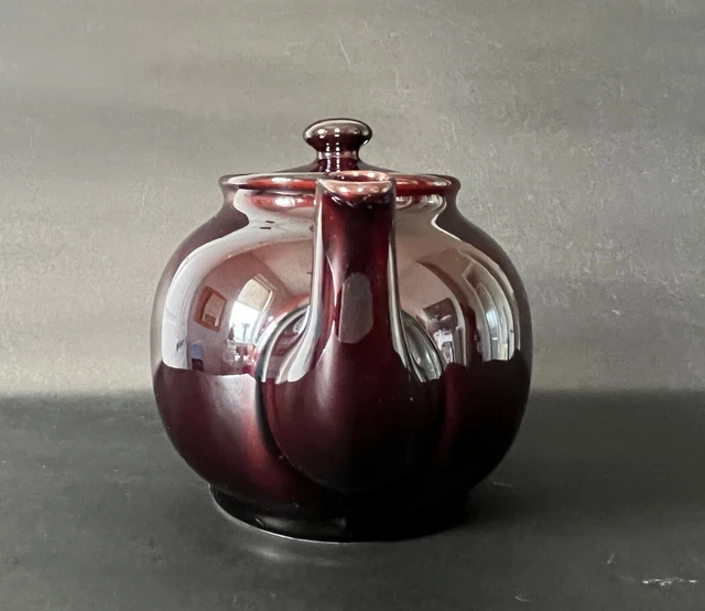 Large 40 oz. Vintage PSI Treacle Glaze Brown Betty Teapot Mirror glaze 3