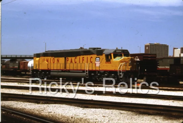 Duplicate Slide UP 6944 EMD DDA40X Union Pacific Yard Scene