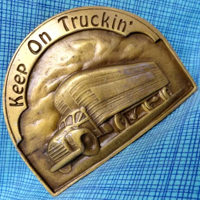 Keep On Truckin Belt Buckle Trucker Transport Vtg 70s Indiana Metal Craft.MMR772