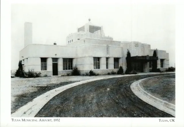 *OK Postcard-"The All-New Tulsa Municipal Airport, 1932"  *Tulsa, OK  {G127}