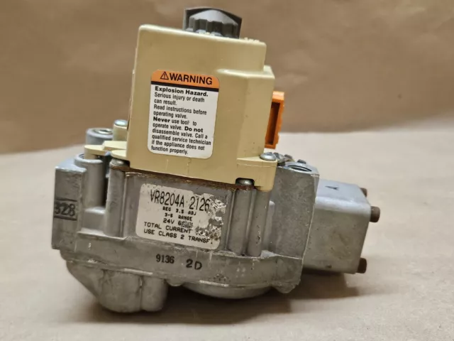 Honeywell Furnace Gas Valve 24V Natural Gas P/N: VR8204A2126 FREE SHIPPING