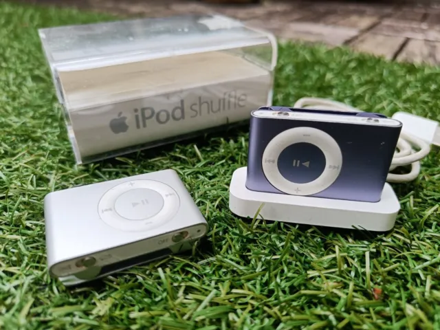 2x Apple iPod Shuffle - Violett und Grau